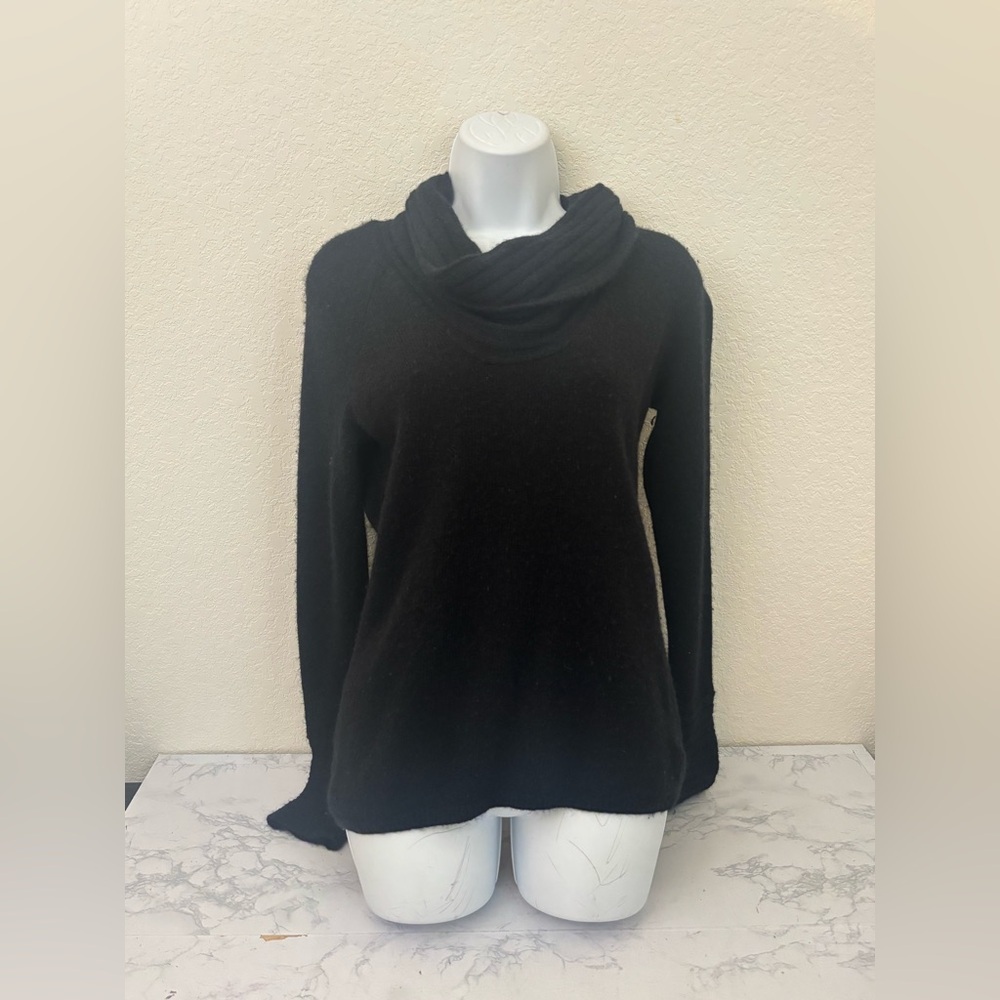 Martin + Osa Sweater Women Size M Wool Blend Cowl Turtleneck Pullover black​